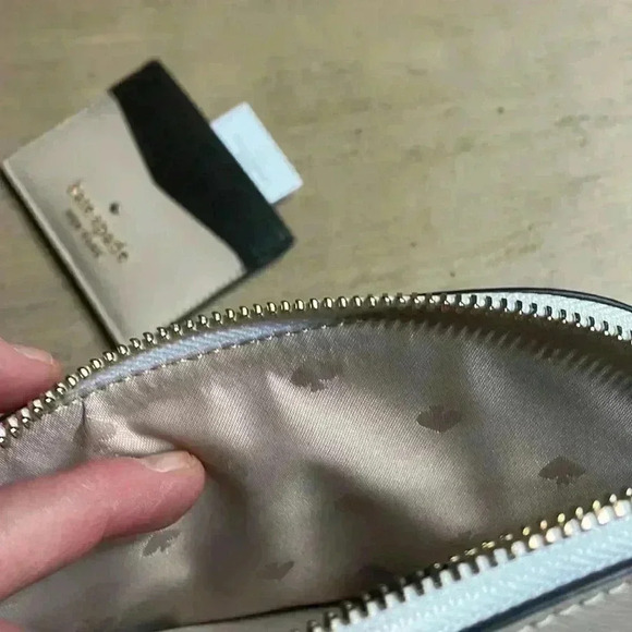 NWT Kate Spade crossbody purse with cardholder - Picture 2 of 10